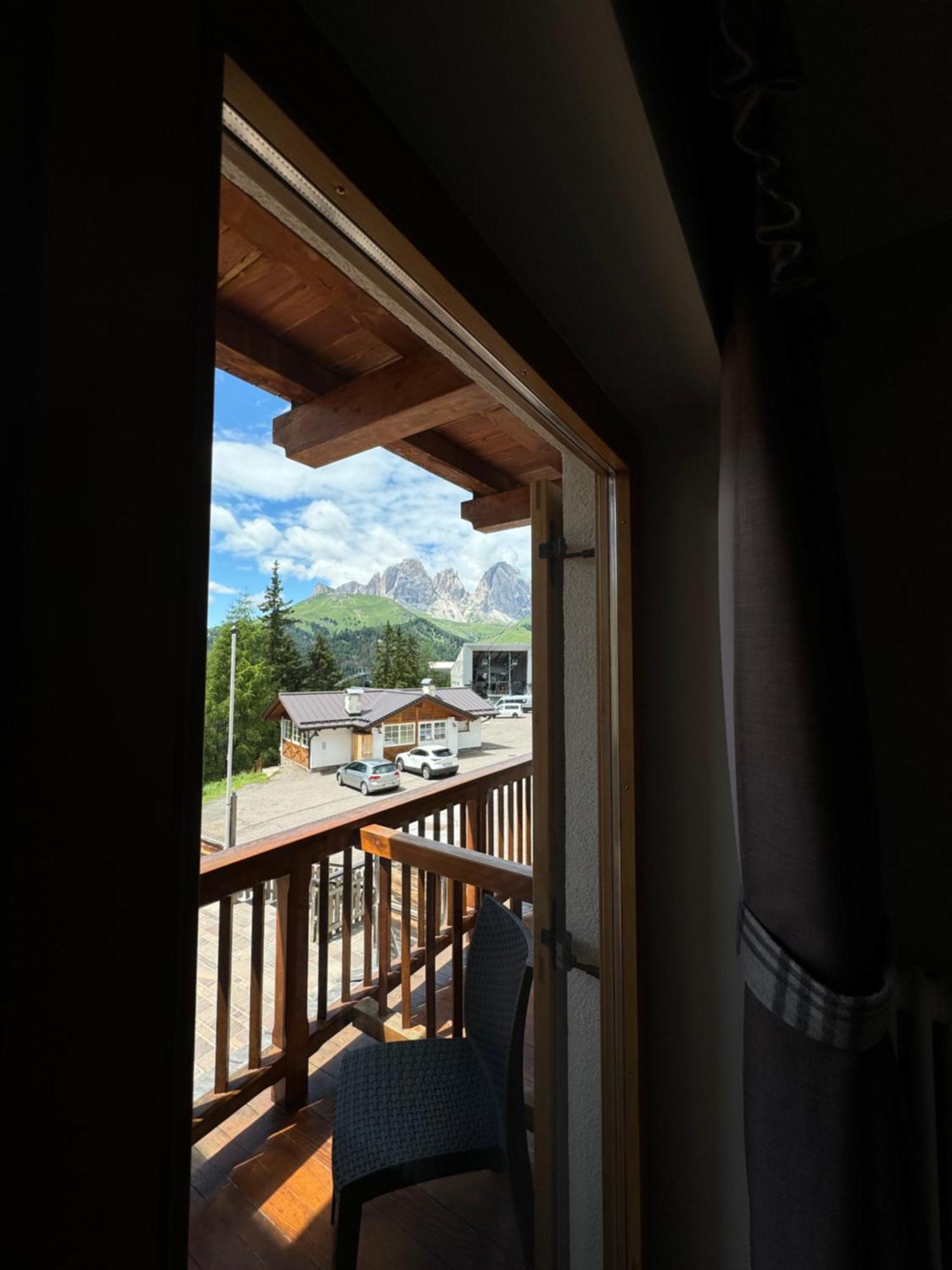 Hotel Tita Piaz カナツェーイ エクステリア 写真
